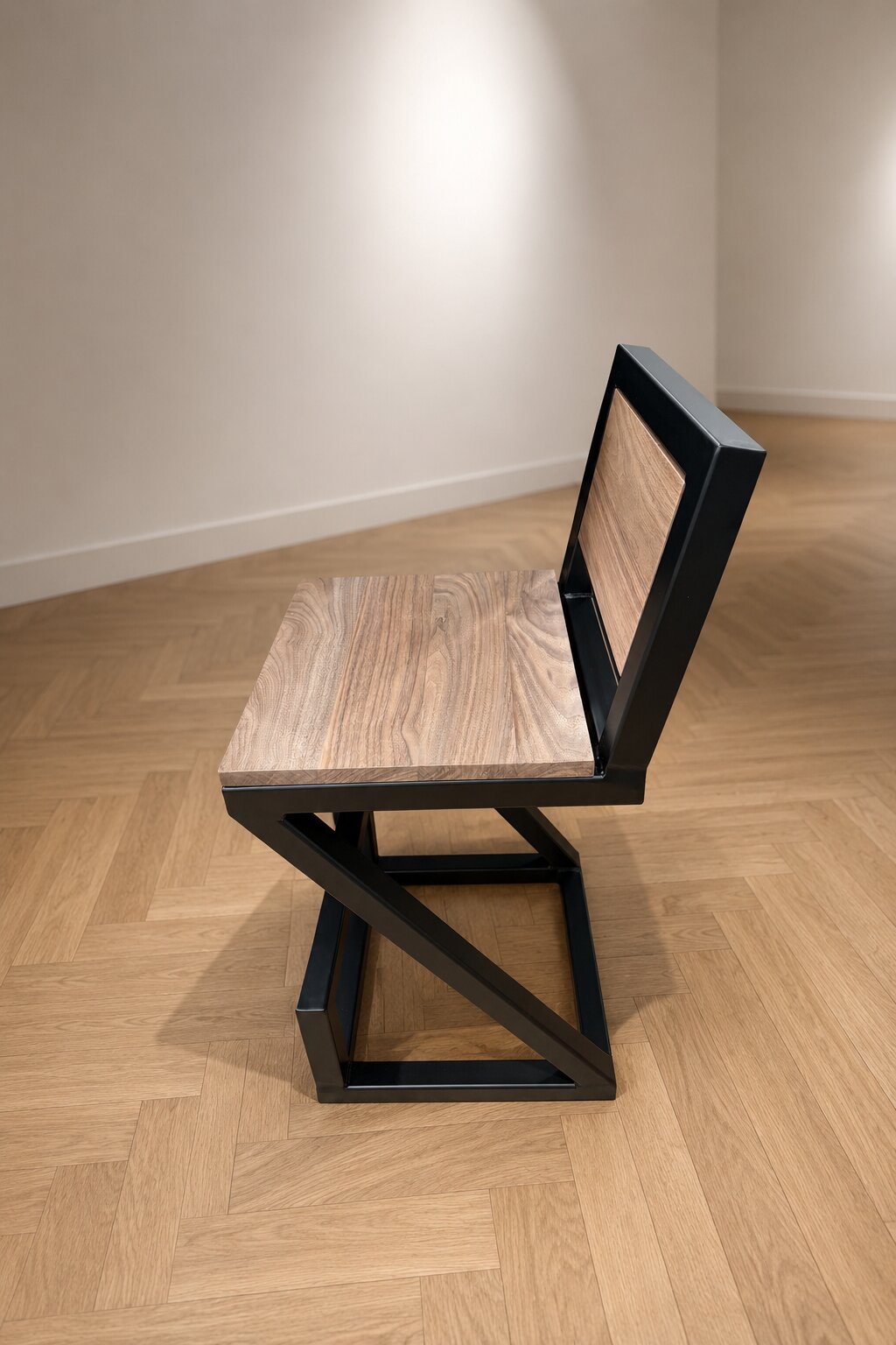 Bolt Bar Chair